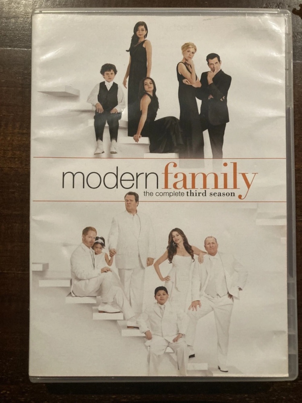ABC Modern Family The Complete third 3 Season three DVD disc box collection Set